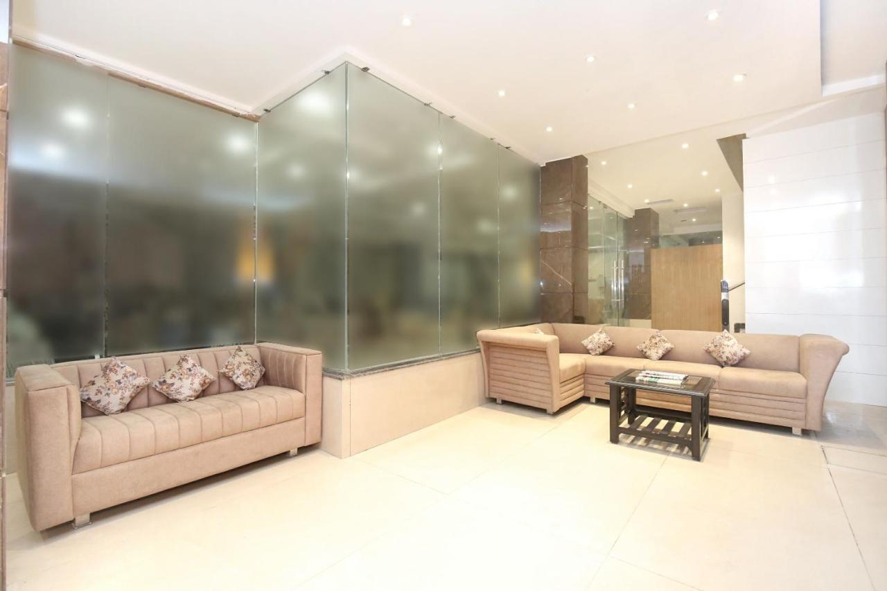 Oyo 11680 Hotel Grand Star Amritsar Bagian luar foto