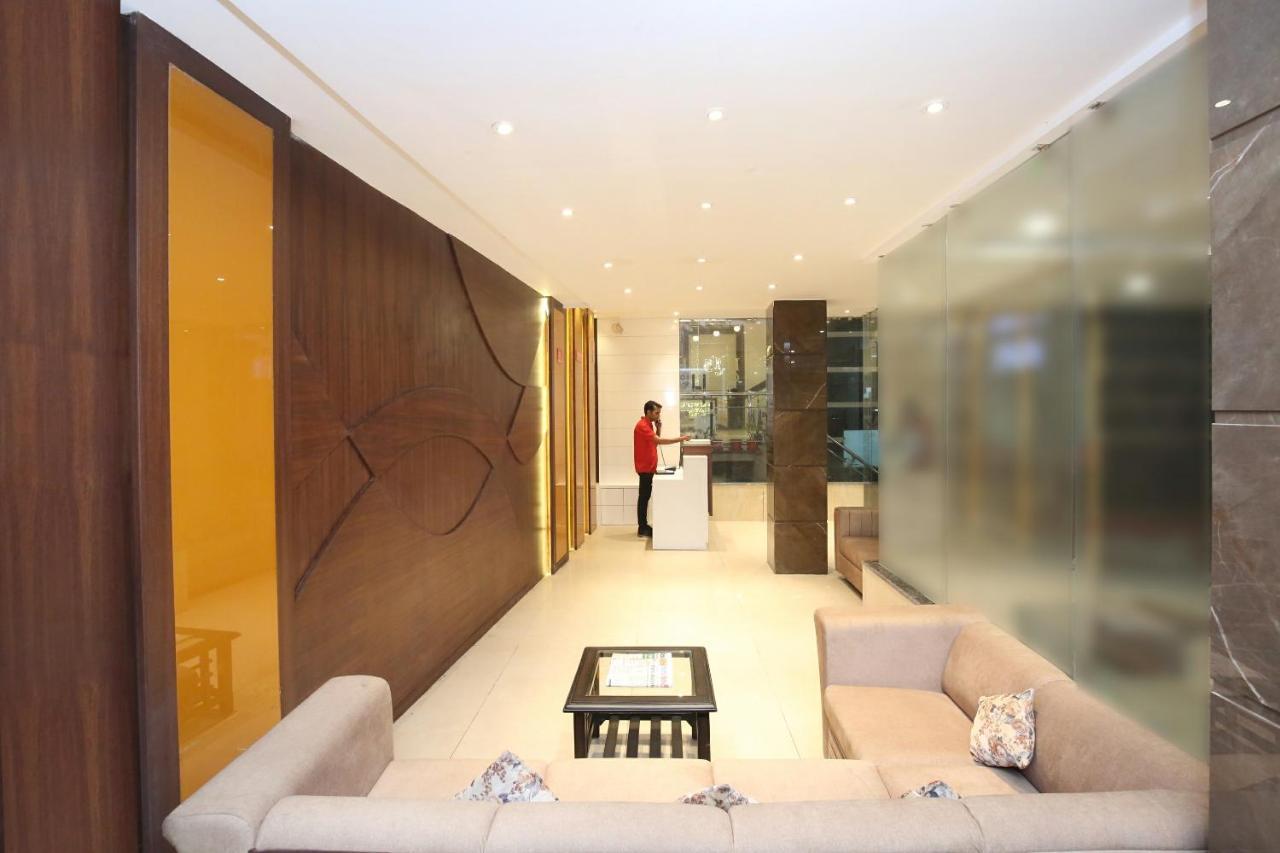 Oyo 11680 Hotel Grand Star Amritsar Bagian luar foto